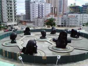 Fonte na Praça da Paz em Praia Grande - SP. Impermeabilização de espelho d´água